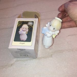 New precious moments ornament